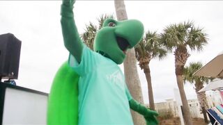 Toby the Turtle Has His Own Dance at The Beach Club in Gulf Shores!