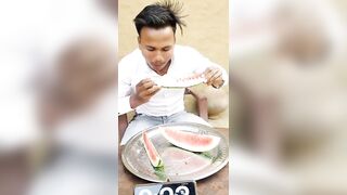 watermelon???? ka aisa challenge shirf 19 Sec⏰ me finish???? win 400ru #streetfood #challenge