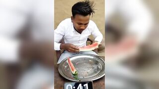 watermelon???? ka aisa challenge shirf 19 Sec⏰ me finish???? win 400ru #streetfood #challenge