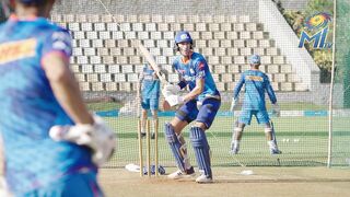 Duan Jansen vs Kumar Kartikeya challenge in the nets | Mumbai Indians