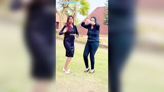 Niva Yadav Roast Video | Maithili TikTok Star Photo Kand | Sonam Mandal Ki Rost | All Video Reaction