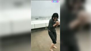 Rashmika in rainy day #attitude #shorts , #shortvideo , #viral #rashmikamandanna #celebrity ,