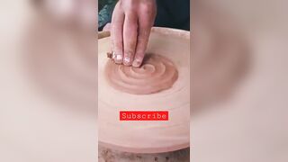 Throwing mud on whell #youtubeshorts #shorts#viral #pottery #tiktok #terracottapots