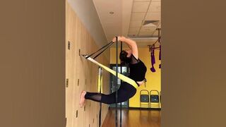 Wall rope advance yoga pose/yoga tuong nang cao #shorts #advanceyoga #ropeyoga #wallyoga #strep yoga