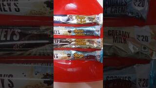 Rs20 Hershey's chocolate platter #shortvideo #status #tiktok #delhi #chocolate #platter#song #food