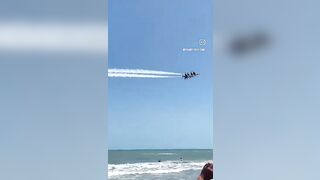 The #airforcethunderbirds were AMAZING today at the Cocoa Beach Air Show! Have you ever see them?