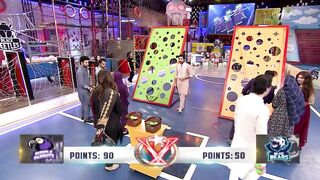 Is Game Mein Pehli Bar Jeete Hain - Kinza Hairan | KKJ Celebrity Club | 24th Ramzan