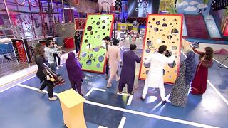 Is Game Mein Pehli Bar Jeete Hain - Kinza Hairan | KKJ Celebrity Club | 24th Ramzan