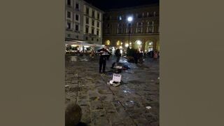 #street #performance #italy #trip #couple #travel #florance