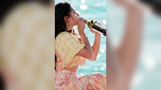 Rashmika mandanna at Beach????????hot look #ytshorts #shorts #rashmikamandanna #like #youtubeshorts