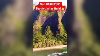 DANGEROUS Beaches, stay on high alert when visiting #shorts #travel #fyp #hawaii #explore #dangerous