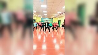 Ladki Dekhi Muh Se Siti |Movie Selfiee  #dance #girl #instagram #zumba #india #aerobics