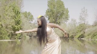 Orunmila Doris Lavin . feat . El Flexible (official video)