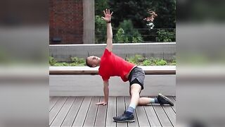 Mach das niemals VOR dem Joggen #stretching #dehnübungen #fitness