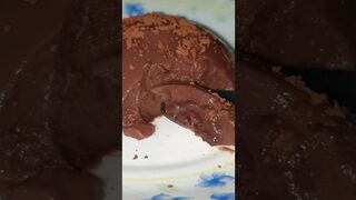 chocolate jiggli pidding ???? #chocolate #satisfying #viral #sorts #instagram