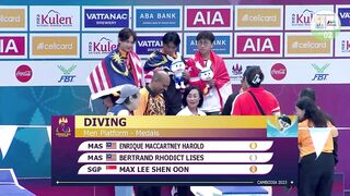 Malaysia's Enrique and Bertrand in Men's 10m Platform Victory Ceremony | Diving | SEA Games 2023