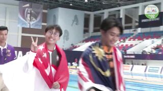 Malaysia's Enrique and Bertrand in Men's 10m Platform Victory Ceremony | Diving | SEA Games 2023