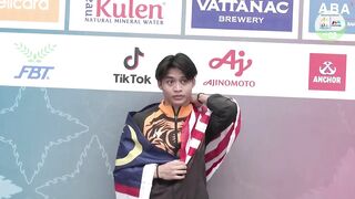 Malaysia's Enrique and Bertrand in Men's 10m Platform Victory Ceremony | Diving | SEA Games 2023