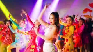 See Tinh - Ting Ting Tang Tang Dance - TikTok Compilation