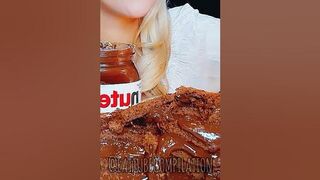 NUTELLA CRUNCHY TOAST #shorts #nutella #asmr #compilation #dessert #mukbang #eatingsounds