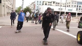 After 3,000-mile trip by board, skateboarder's journey ends in Virginia Beach