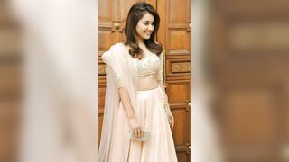 South actress Rashi Khanna looking so pretty in her lehenga look❣️????||#celebrity #rashikhannastatus