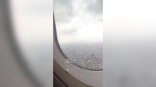 Un usuario de TikTok logró grabar, desde un avión, al Popocatépetl entrando en erupción