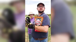 When influencers show up to the farm…????????????‍♂️ #influencer #farm #funny #skit