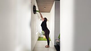 shoulder opening stretching #yoga #yogalife #viral #youtubeshorts #youtube #trending #instagram