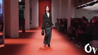 Bella Hadid I Fall Winter 2022 I Runway Compilation