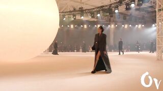 Bella Hadid I Fall Winter 2022 I Runway Compilation