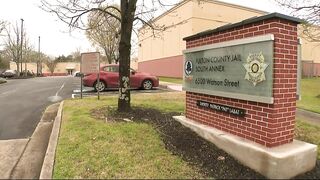 Yoga classes helping inmates in Fulton County Jail