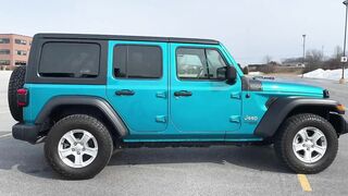 Bikini Pearlcoat 2020 Jeep Wrangler Unlimited Sport /Walkaround with Heather