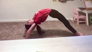 Back Stretching Routine!????(Hold each stretch 20 seconds)