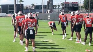 Miami Hurricanes practice March 11, 2022 offensive stretching