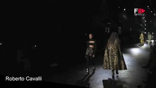 SACHA QUENBY Best Model Moments AW 2022 - Fashion Channel