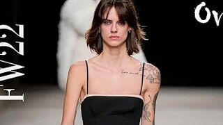 Miriam Sánchez I Fall Winter 2022 I Runway Compilation