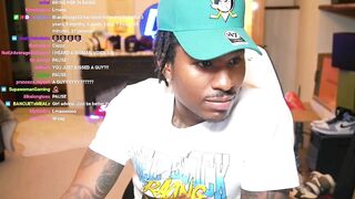 Duke Dennis Shows His Girlfriend on Stream ????