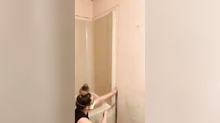 HOT MESS LAKE HOUSE RENOVATION PART 162 | VIRAL TIKTOK SERIES | LEXI DIY