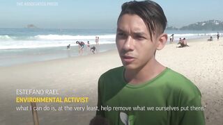 Volunteers clean Rio beach on Oceans Day