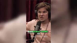 Joe Rogan and Theo Von disagree about Onlyfans #shorts