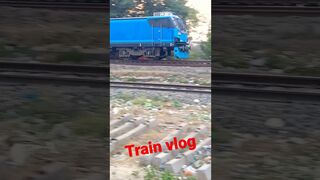 trailiya re bhojpuri vlog #youtubeshorts #travel #vlog #dailyvlog #minivlog #train #viral