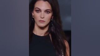 Vittoria Ceretti and Luna Bijl for Chanel 2023 #models #runway #catwalk #fashion #shorts