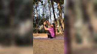 Yoga Pose #yogaurmi #yoga #yogaposes #yogafit #yogawithurmipandya #yogaasana #urmiyogaacademy