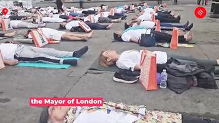 Londoners Celebrate International Day of Yoga at Trafalgar Square, Author Amish Tripathi Joins In