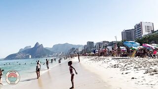 ????????Leblon Beach Walk and Sidewalk Rio de Janeiro Brazil