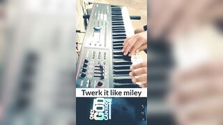 Twerk it like miley #celebrity #music #trending #piano #viral #blogger #update #fypシ #shorts