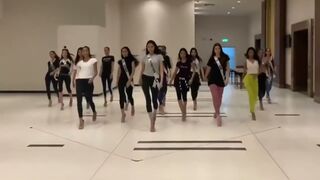 stan twitter: miss universe Thailand models walking to 'how you like that' by blackpink