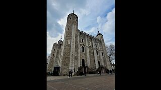 Torre de Londres, Inglaterra! #shorts #viagem #travel #europa #england #mochilando