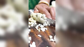 বানালাম Instagram ট্রেন্ডিং???? পাপড় স্প্রিং রোল ????????… Papad Spring Roll Recipe #shorts #foodhacks